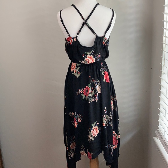 NWT Angie Black Floral Boho Festival Dress Large - Picture 8 of 8